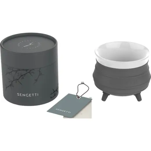 Andy Cartwright Sengetti Medium Potjie Pot Packaging Display